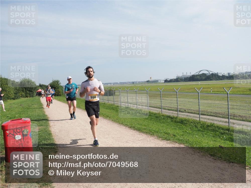 08.09.2024 - Airport Race Miley Keyser http://msf.ph/oto/7049568 08.09.2024 12:14:31 Laufen 558 meine-sportfotos.de