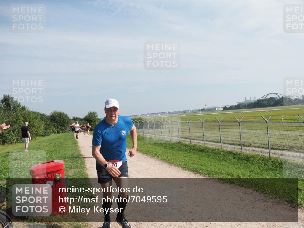08.09.2024 - Airport Race Miley Keyser http://msf.ph/oto/7049595 08.09.2024 12:14:38 Laufen 70 meine-sportfotos.de