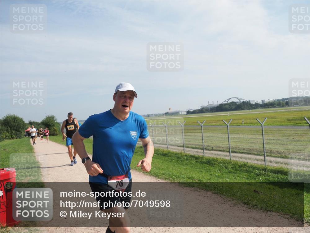 08.09.2024 - Airport Race Miley Keyser http://msf.ph/oto/7049598 08.09.2024 12:14:39 Laufen 254, 70 meine-sportfotos.de