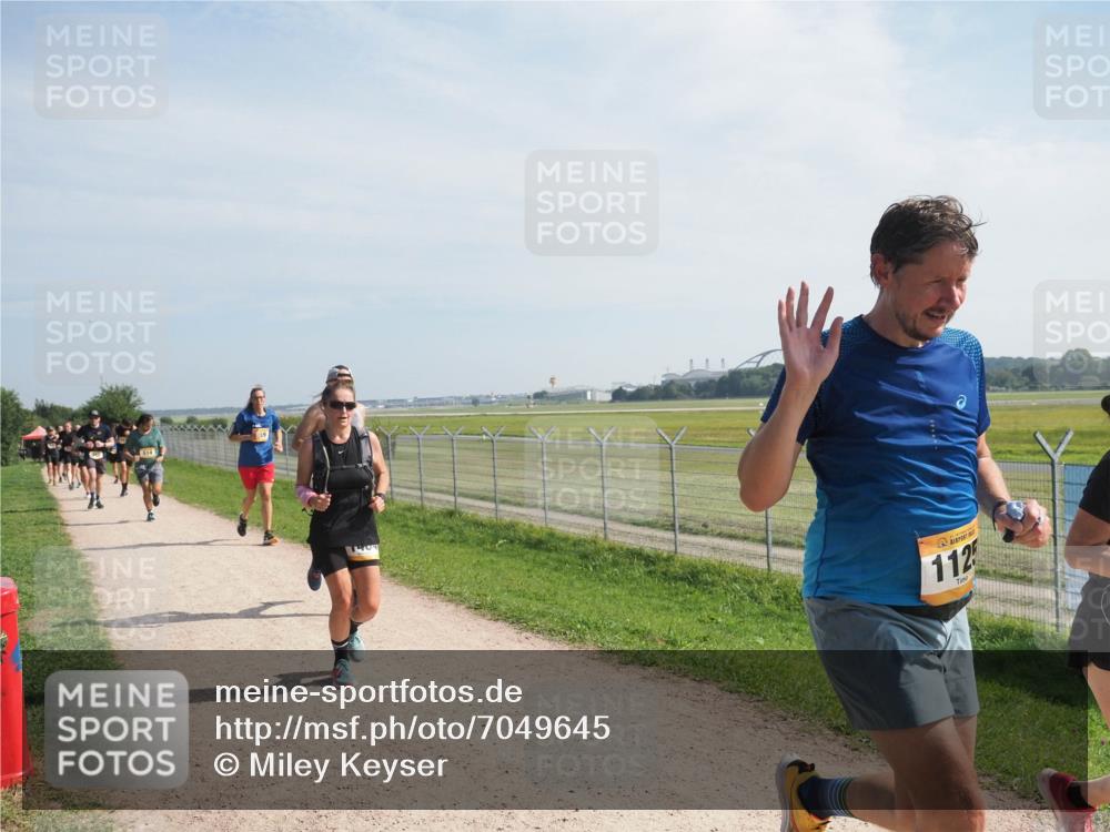 08.09.2024 - Airport Race Miley Keyser http://msf.ph/oto/7049645 08.09.2024 12:14:55 Laufen 112 meine-sportfotos.de