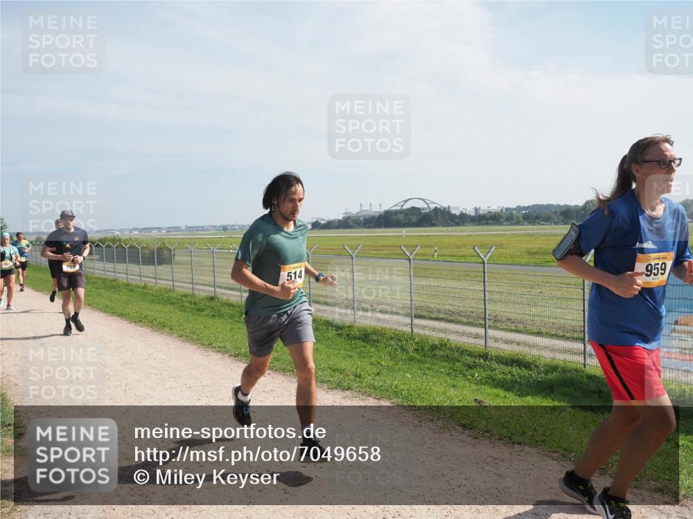 08.09.2024 - Airport Race Miley Keyser http://msf.ph/oto/7049658 08.09.2024 12:14:58 Laufen 768, 514, 959 meine-sportfotos.de