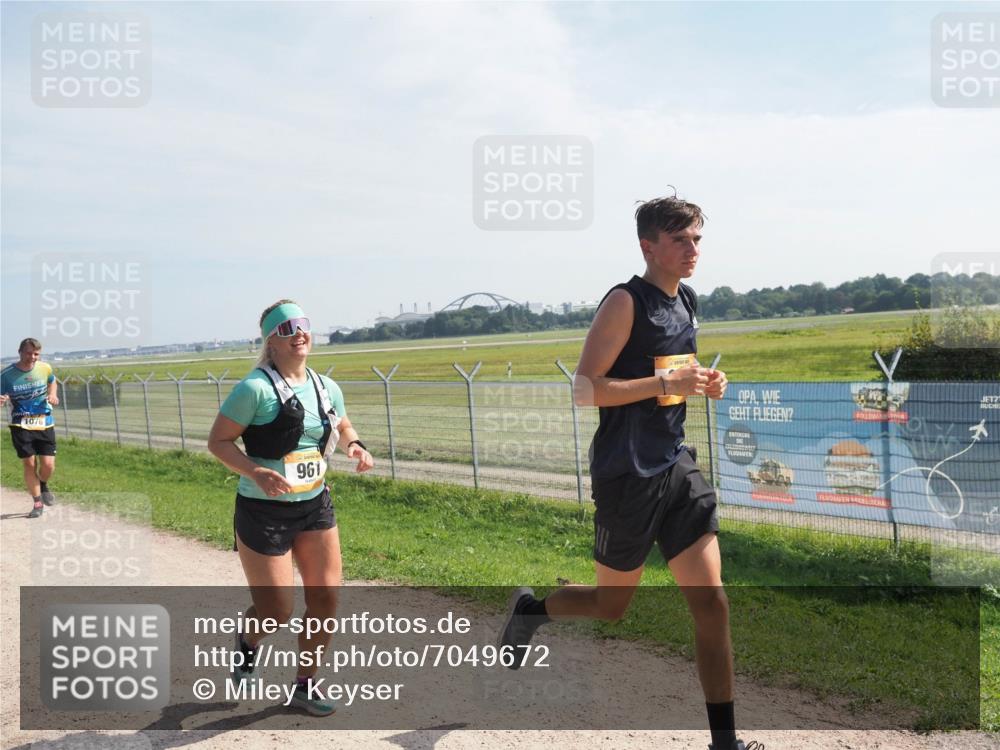 08.09.2024 - Airport Race Miley Keyser http://msf.ph/oto/7049672 08.09.2024 12:15:02 Laufen 1076, 961 meine-sportfotos.de
