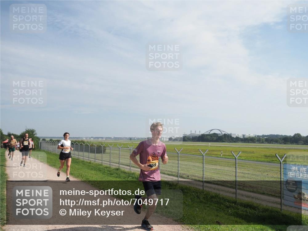08.09.2024 - Airport Race Miley Keyser http://msf.ph/oto/7049717 08.09.2024 12:15:17 Laufen 1440, 59 meine-sportfotos.de