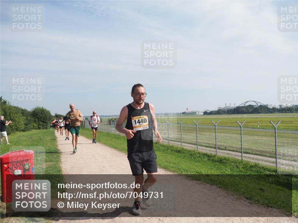 08.09.2024 - Airport Race Miley Keyser http://msf.ph/oto/7049731 08.09.2024 12:15:22 Laufen 1448, 220, 1440, 1440 meine-sportfotos.de
