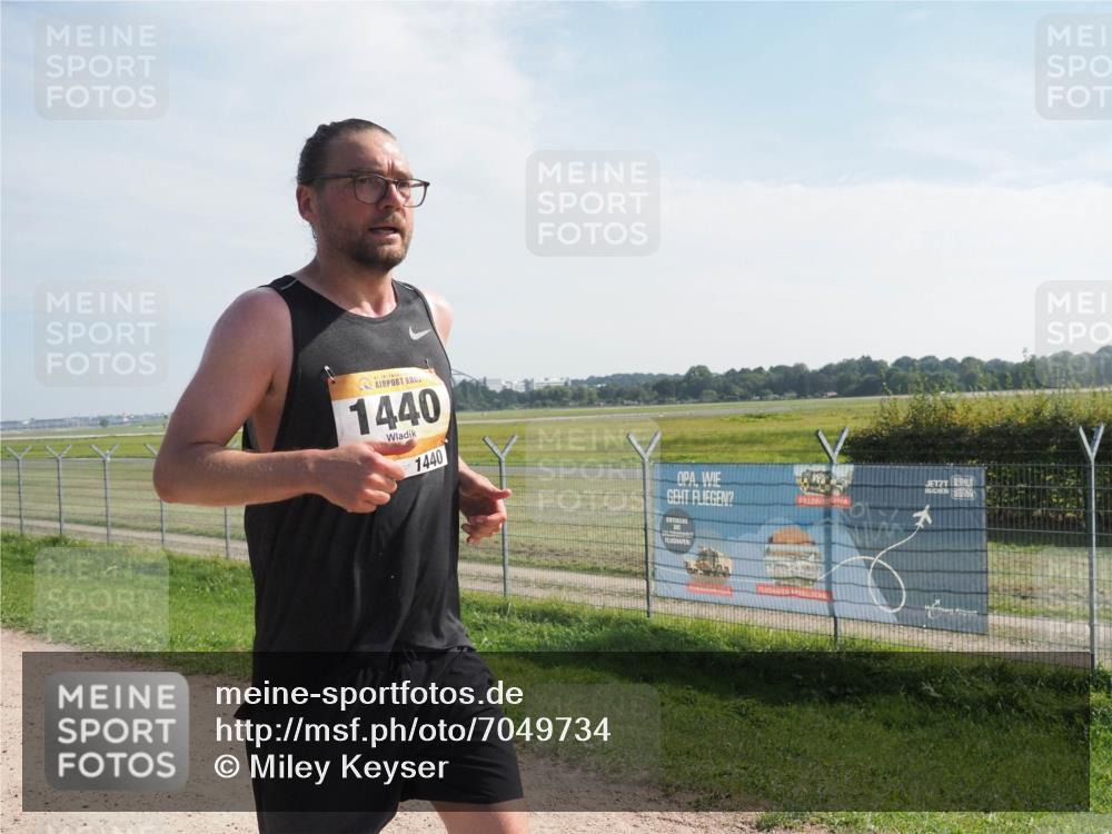 08.09.2024 - Airport Race Miley Keyser http://msf.ph/oto/7049734 08.09.2024 12:15:22 Laufen 1440, 1440 meine-sportfotos.de