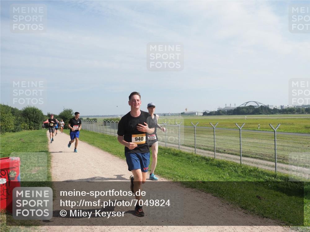 08.09.2024 - Airport Race Miley Keyser http://msf.ph/oto/7049824 08.09.2024 12:15:52 Laufen 610, 940, 603 meine-sportfotos.de