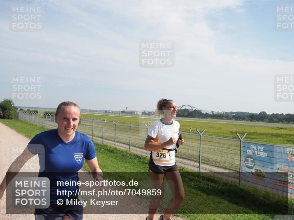 08.09.2024 - Airport Race Miley Keyser http://msf.ph/oto/7049859 08.09.2024 12:16:05 Laufen 326 meine-sportfotos.de
