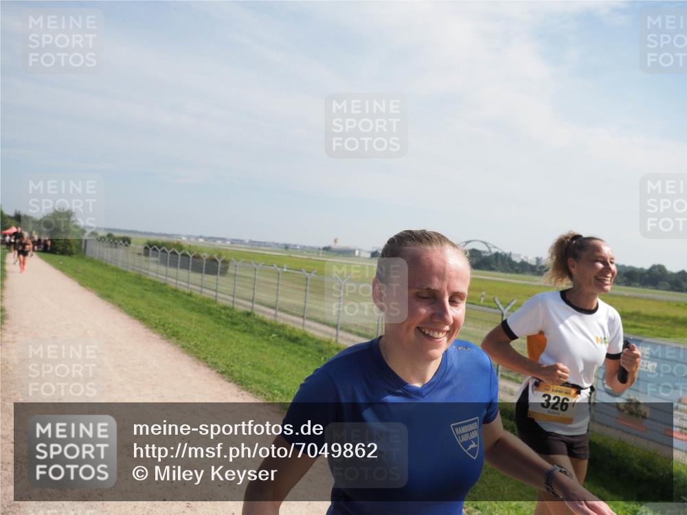 08.09.2024 - Airport Race Miley Keyser http://msf.ph/oto/7049862 08.09.2024 12:16:05 Laufen 326 meine-sportfotos.de