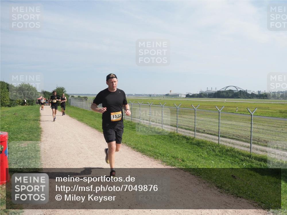 08.09.2024 - Airport Race Miley Keyser http://msf.ph/oto/7049876 08.09.2024 12:16:15 Laufen 1522 meine-sportfotos.de