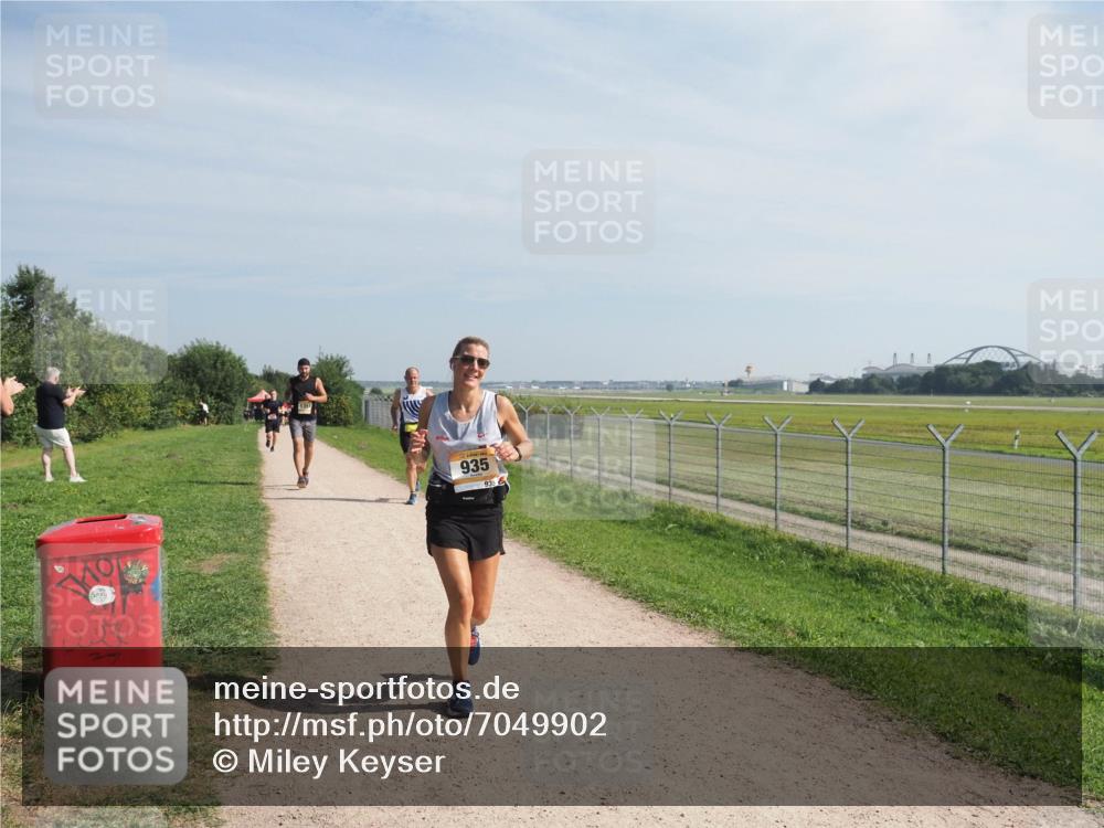 08.09.2024 - Airport Race Miley Keyser http://msf.ph/oto/7049902 08.09.2024 12:16:28 Laufen 935 meine-sportfotos.de