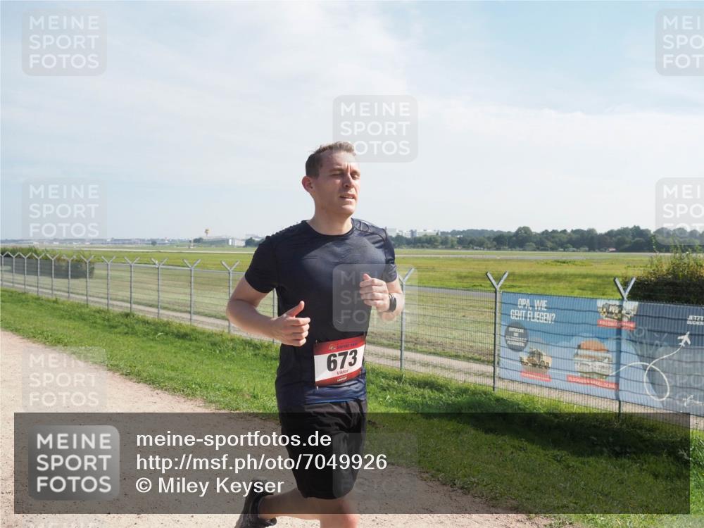 08.09.2024 - Airport Race Miley Keyser http://msf.ph/oto/7049926 08.09.2024 12:16:38 Laufen 673 meine-sportfotos.de