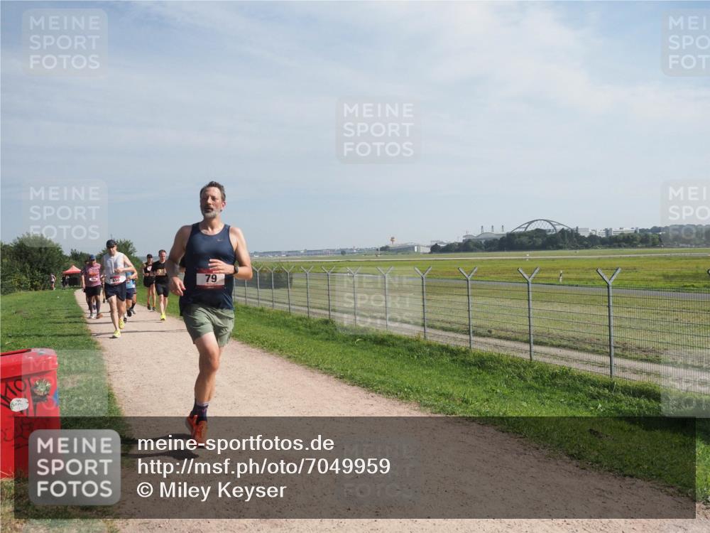 08.09.2024 - Airport Race Miley Keyser http://msf.ph/oto/7049959 08.09.2024 12:16:59 Laufen 79 meine-sportfotos.de