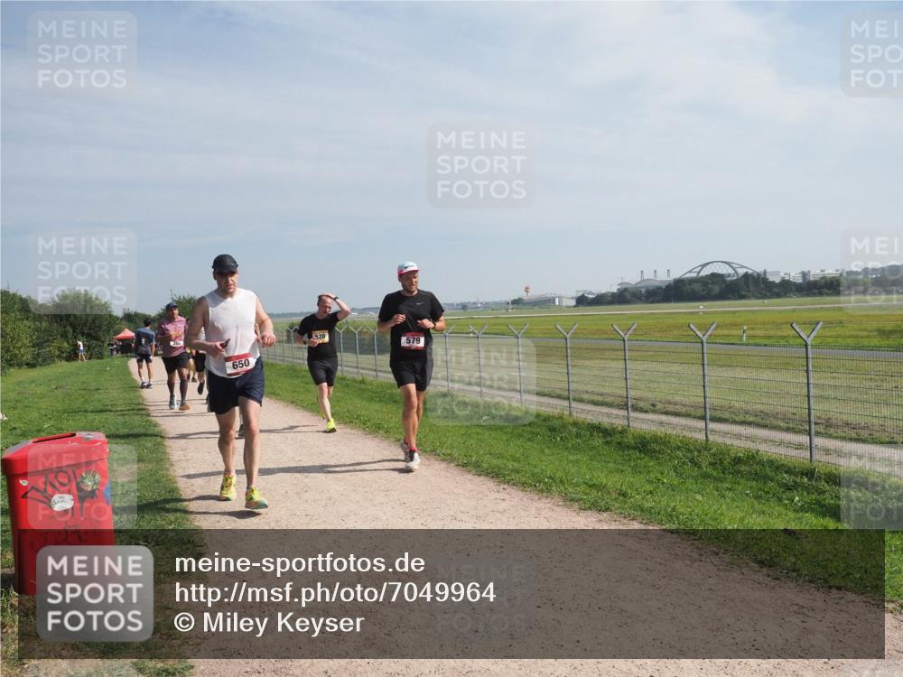 08.09.2024 - Airport Race Miley Keyser http://msf.ph/oto/7049964 08.09.2024 12:17:01 Laufen 650, 520, 579 meine-sportfotos.de