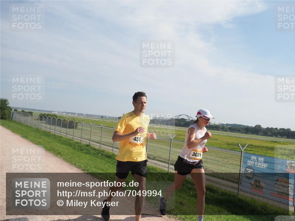 08.09.2024 - Airport Race Miley Keyser http://msf.ph/oto/7049994 08.09.2024 12:17:09 Laufen 451, 3031 meine-sportfotos.de