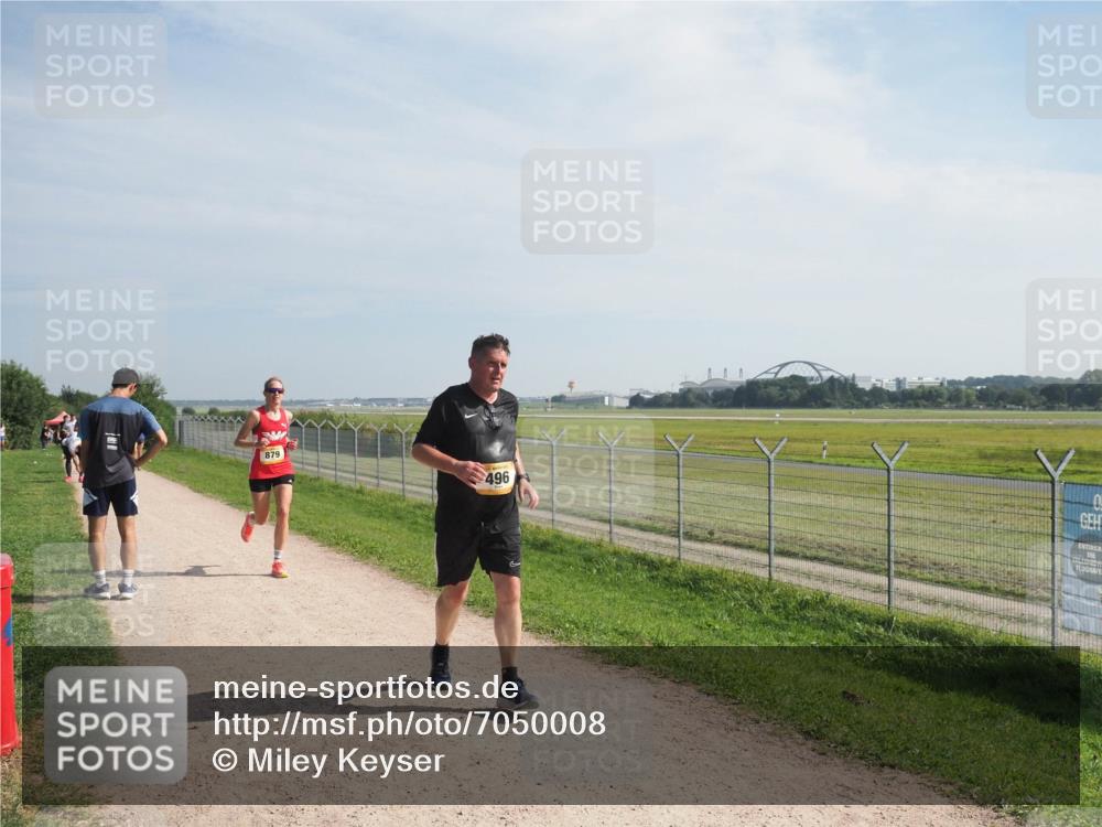 08.09.2024 - Airport Race Miley Keyser http://msf.ph/oto/7050008 08.09.2024 12:17:22 Laufen 879, 496 meine-sportfotos.de