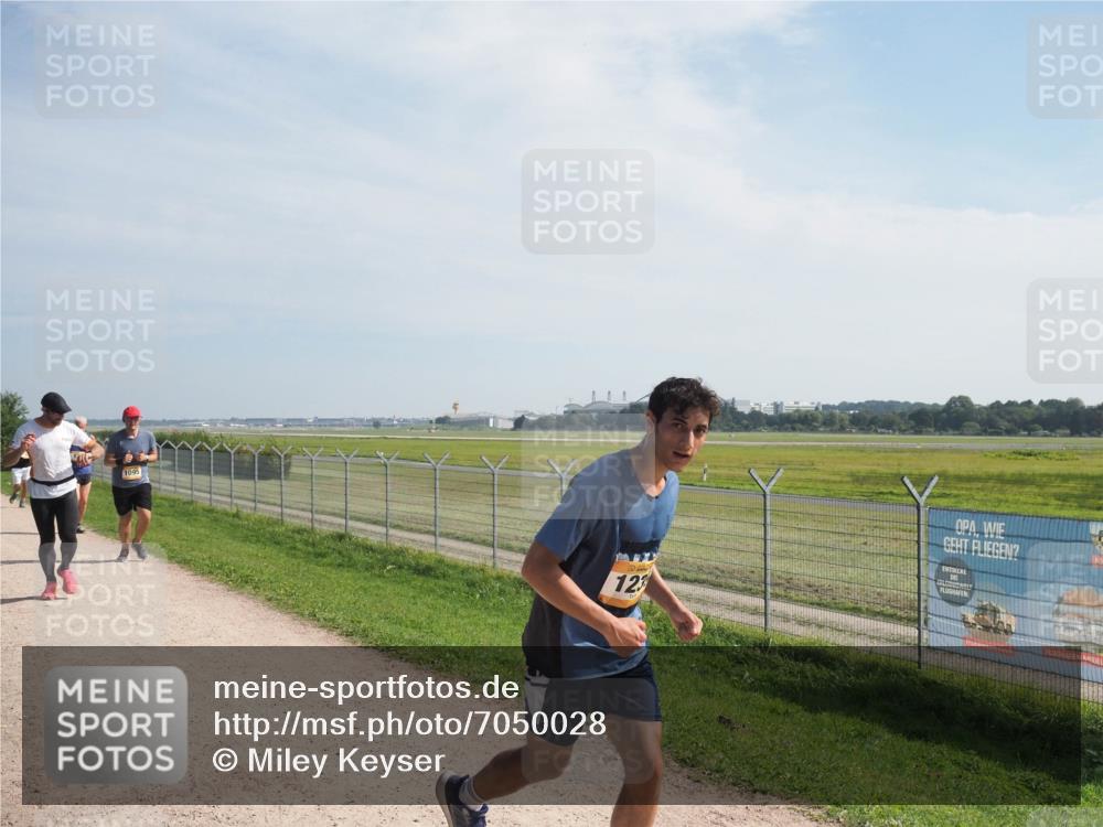 08.09.2024 - Airport Race Miley Keyser http://msf.ph/oto/7050028 08.09.2024 12:17:29 Laufen 1095, 123 meine-sportfotos.de