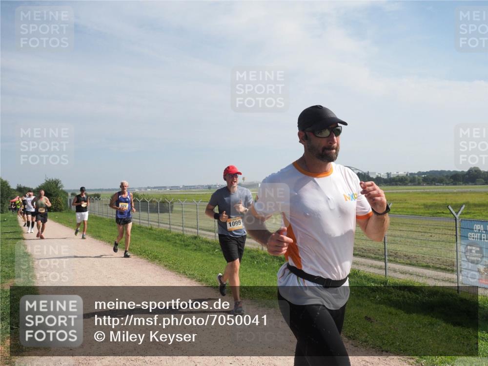 08.09.2024 - Airport Race Miley Keyser http://msf.ph/oto/7050041 08.09.2024 12:17:32 Laufen 522, 1095 meine-sportfotos.de