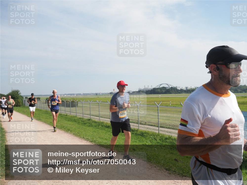 08.09.2024 - Airport Race Miley Keyser http://msf.ph/oto/7050043 08.09.2024 12:17:32 Laufen 522, 1095 meine-sportfotos.de