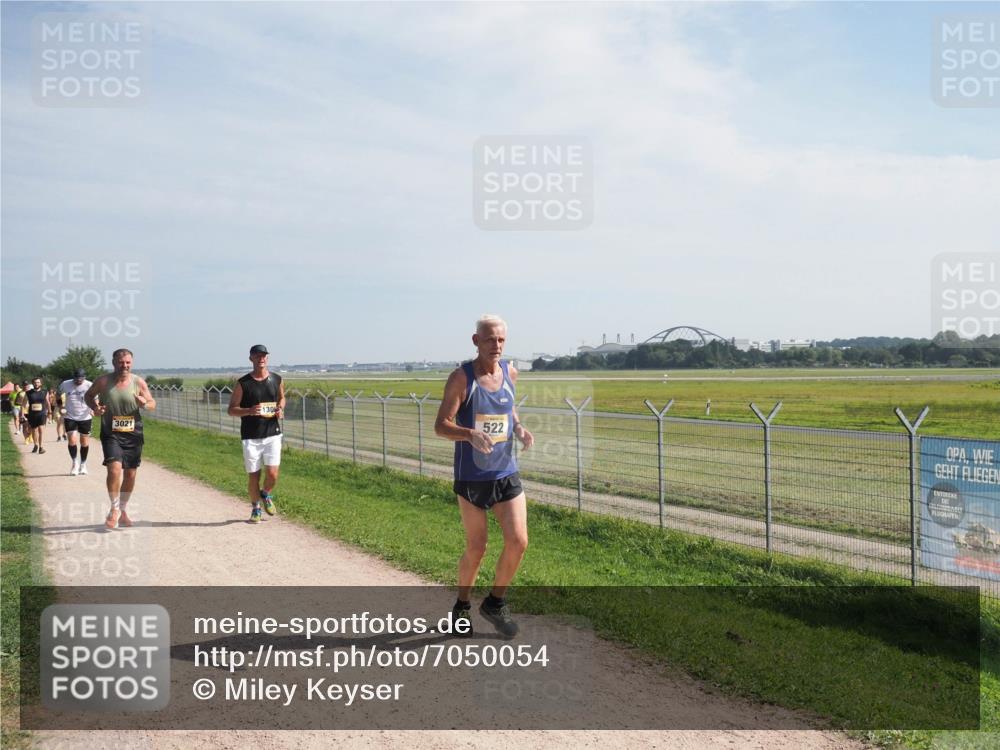 08.09.2024 - Airport Race Miley Keyser http://msf.ph/oto/7050054 08.09.2024 12:17:35 Laufen 1305, 3021, 522 meine-sportfotos.de