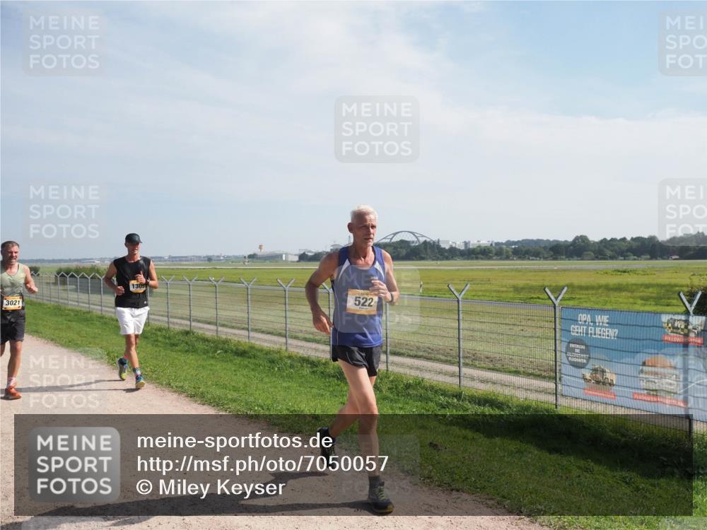 08.09.2024 - Airport Race Miley Keyser http://msf.ph/oto/7050057 08.09.2024 12:17:35 Laufen 1305, 3021, 522 meine-sportfotos.de