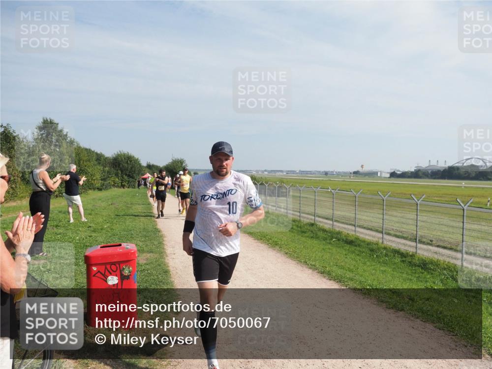 08.09.2024 - Airport Race Miley Keyser http://msf.ph/oto/7050067 08.09.2024 12:17:39 Laufen 10, 10 meine-sportfotos.de