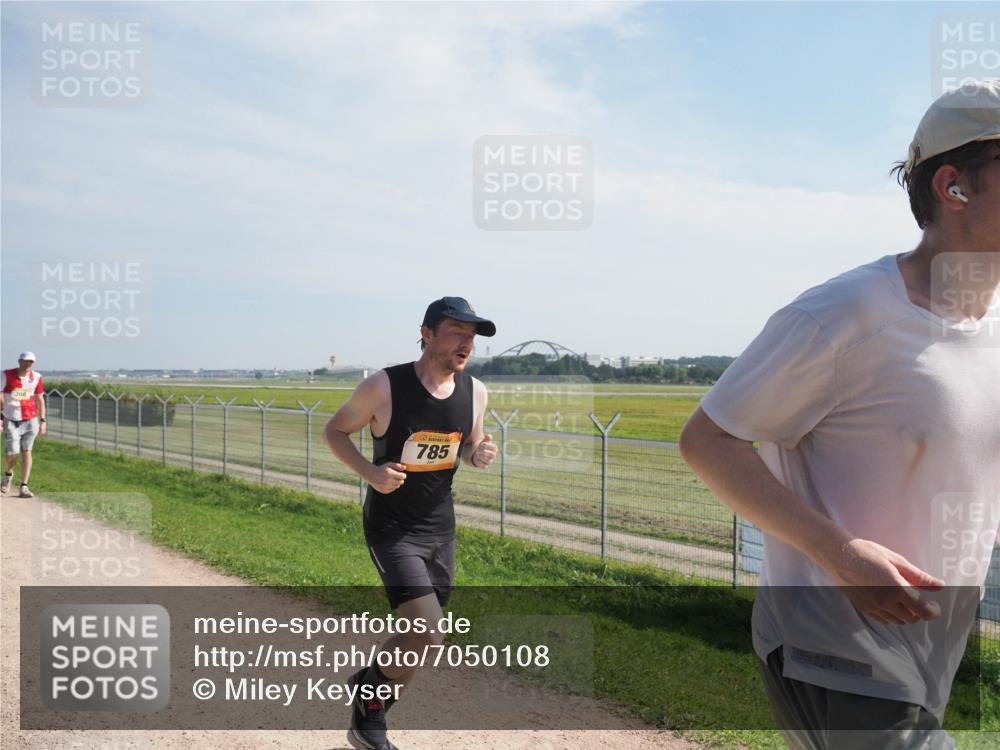 08.09.2024 - Airport Race Miley Keyser http://msf.ph/oto/7050108 08.09.2024 12:17:55 Laufen 308, 785 meine-sportfotos.de