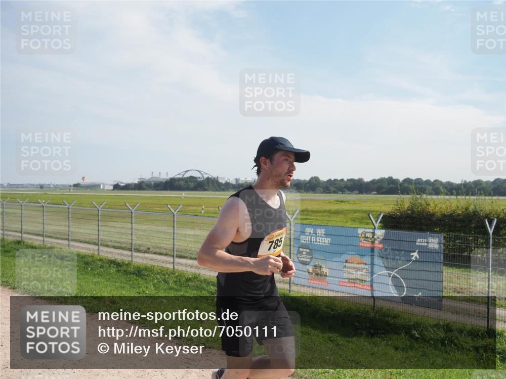 08.09.2024 - Airport Race Miley Keyser http://msf.ph/oto/7050111 08.09.2024 12:17:56 Laufen 785 meine-sportfotos.de