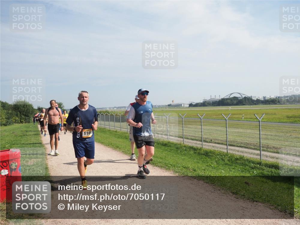 08.09.2024 - Airport Race Miley Keyser http://msf.ph/oto/7050117 08.09.2024 12:18:00 Laufen 1169 meine-sportfotos.de