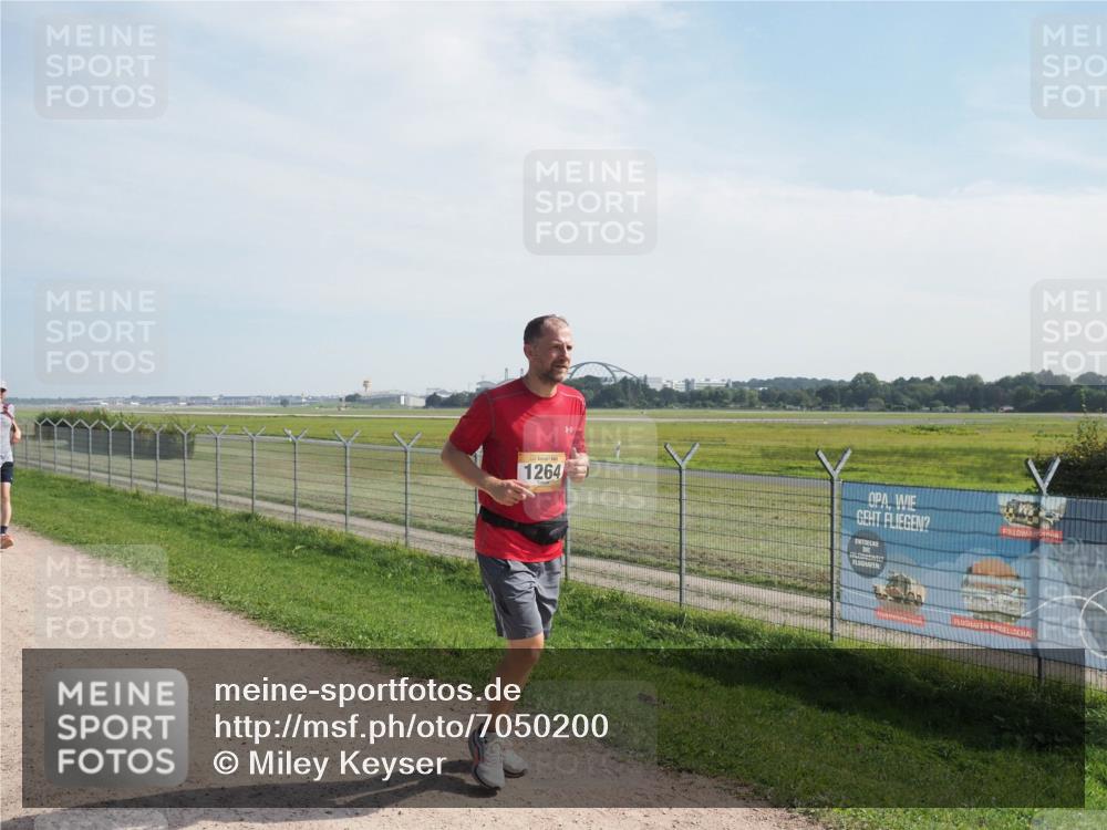 08.09.2024 - Airport Race Miley Keyser http://msf.ph/oto/7050200 08.09.2024 12:18:24 Laufen 1264 meine-sportfotos.de