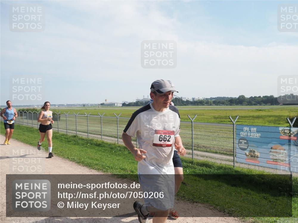 08.09.2024 - Airport Race Miley Keyser http://msf.ph/oto/7050206 08.09.2024 12:18:27 Laufen 662 meine-sportfotos.de