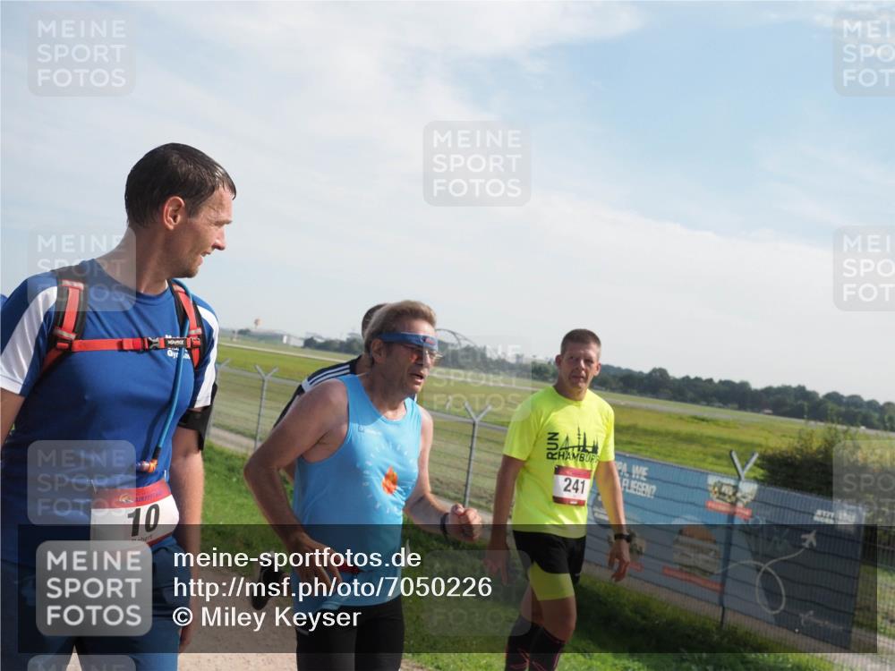 08.09.2024 - Airport Race Miley Keyser http://msf.ph/oto/7050226 08.09.2024 12:18:37 Laufen 10, 241, 171 meine-sportfotos.de