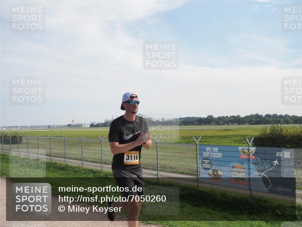 08.09.2024 - Airport Race Miley Keyser http://msf.ph/oto/7050260 08.09.2024 12:18:46 Laufen 3116 meine-sportfotos.de