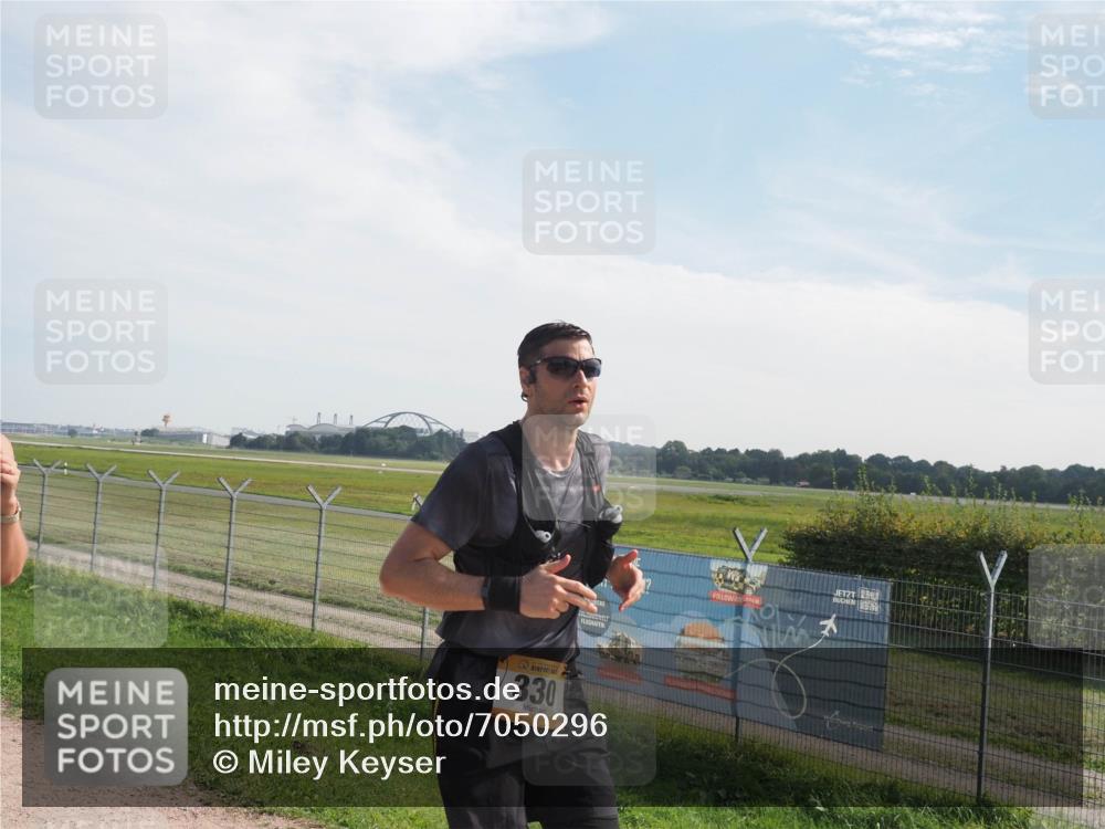 08.09.2024 - Airport Race Miley Keyser http://msf.ph/oto/7050296 08.09.2024 12:18:58 Laufen 330 meine-sportfotos.de