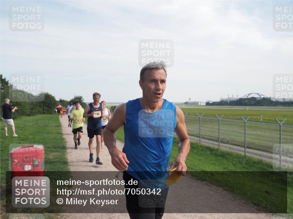 08.09.2024 - Airport Race Miley Keyser http://msf.ph/oto/7050342 08.09.2024 12:19:17 Laufen 1030, 798, 894 meine-sportfotos.de