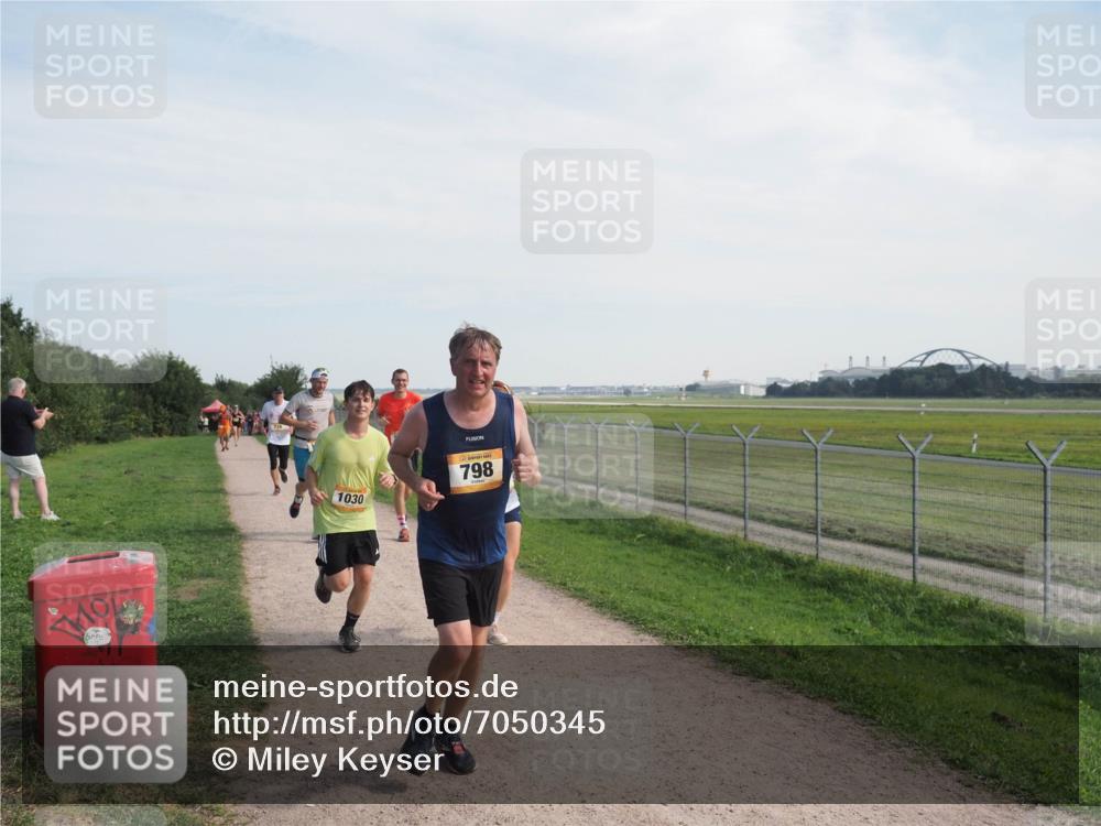 08.09.2024 - Airport Race Miley Keyser http://msf.ph/oto/7050345 08.09.2024 12:19:18 Laufen 1030, 798 meine-sportfotos.de