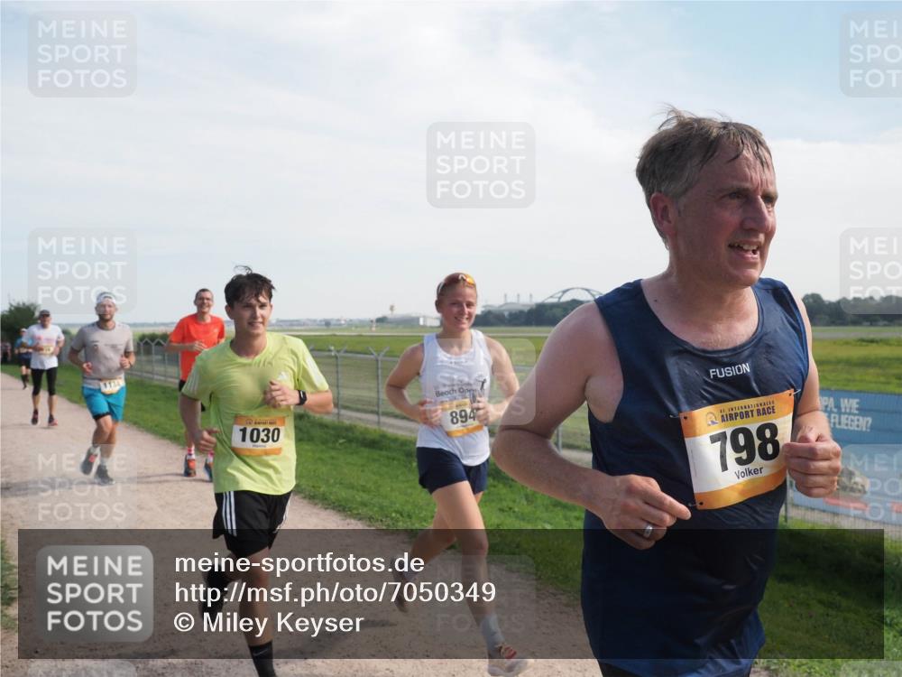 08.09.2024 - Airport Race Miley Keyser http://msf.ph/oto/7050349 08.09.2024 12:19:19 Laufen 1134, 1030, 16, 894, 41, 798 meine-sportfotos.de