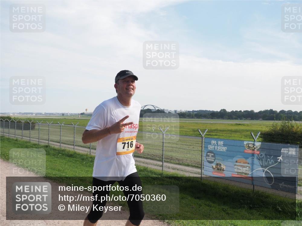08.09.2024 - Airport Race Miley Keyser http://msf.ph/oto/7050360 08.09.2024 12:19:23 Laufen 716 meine-sportfotos.de