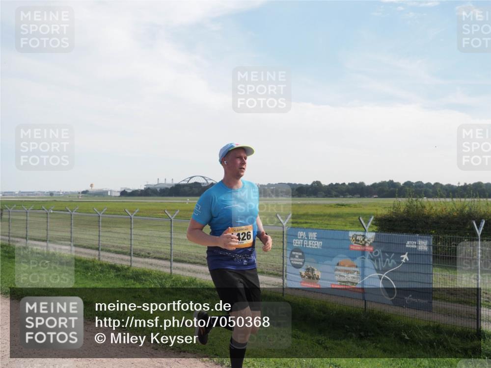08.09.2024 - Airport Race Miley Keyser http://msf.ph/oto/7050368 08.09.2024 12:19:28 Laufen 426 meine-sportfotos.de