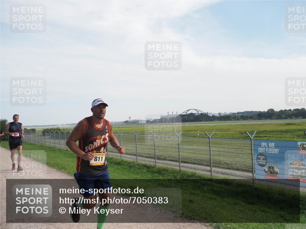 08.09.2024 - Airport Race Miley Keyser http://msf.ph/oto/7050383 08.09.2024 12:19:34 Laufen 166, 811 meine-sportfotos.de