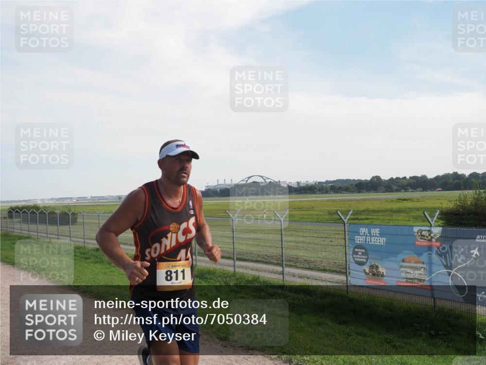 08.09.2024 - Airport Race Miley Keyser http://msf.ph/oto/7050384 08.09.2024 12:19:35 Laufen 811 meine-sportfotos.de