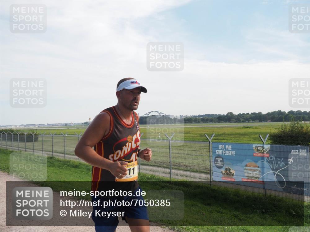 08.09.2024 - Airport Race Miley Keyser http://msf.ph/oto/7050385 08.09.2024 12:19:35 Laufen 11 meine-sportfotos.de