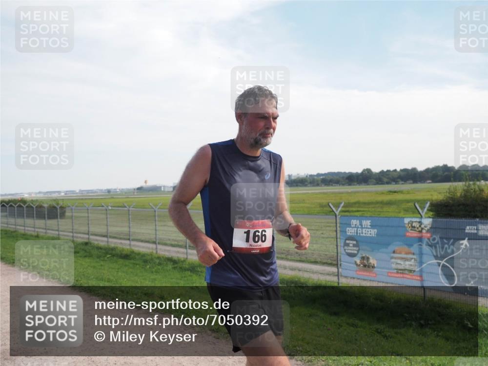 08.09.2024 - Airport Race Miley Keyser http://msf.ph/oto/7050392 08.09.2024 12:19:37 Laufen 166 meine-sportfotos.de