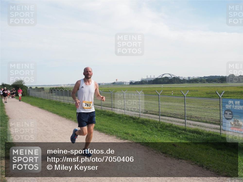 08.09.2024 - Airport Race Miley Keyser http://msf.ph/oto/7050406 08.09.2024 12:19:45 Laufen 763 meine-sportfotos.de