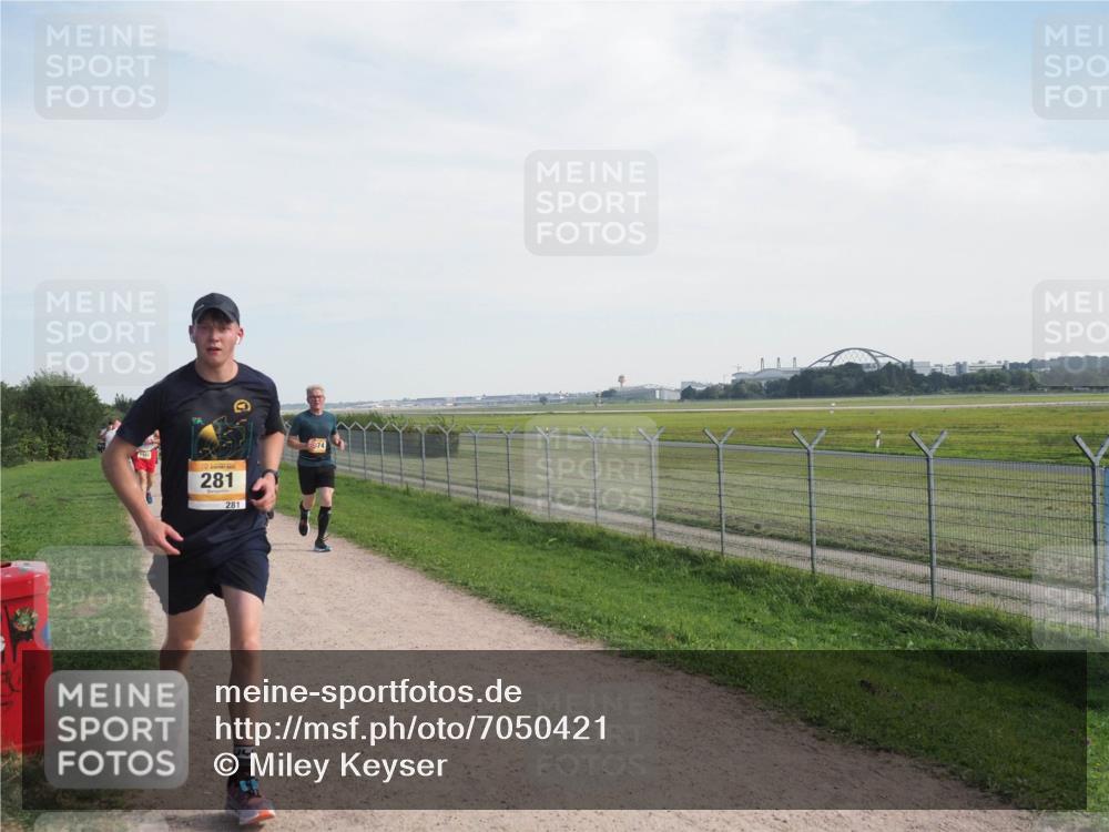 08.09.2024 - Airport Race Miley Keyser http://msf.ph/oto/7050421 08.09.2024 12:19:59 Laufen 281, 281 meine-sportfotos.de