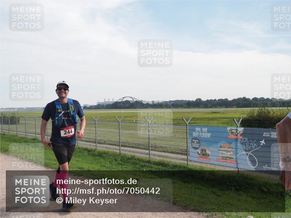 08.09.2024 - Airport Race Miley Keyser http://msf.ph/oto/7050442 08.09.2024 12:20:04 Laufen 244 meine-sportfotos.de