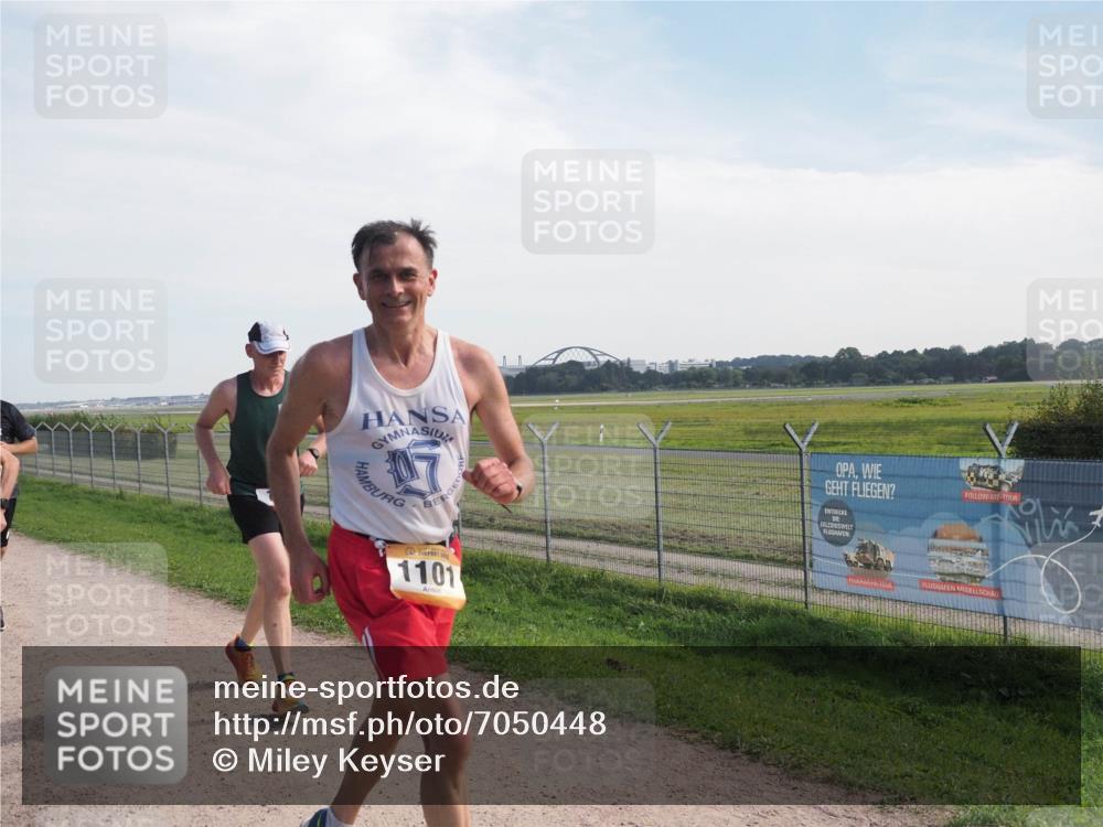 08.09.2024 - Airport Race Miley Keyser http://msf.ph/oto/7050448 08.09.2024 12:20:05 Laufen 07, 1101 meine-sportfotos.de
