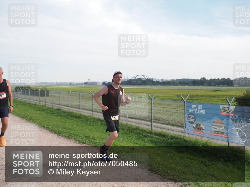 08.09.2024 - Airport Race Miley Keyser http://msf.ph/oto/7050485 08.09.2024 12:20:16 Laufen 07 meine-sportfotos.de