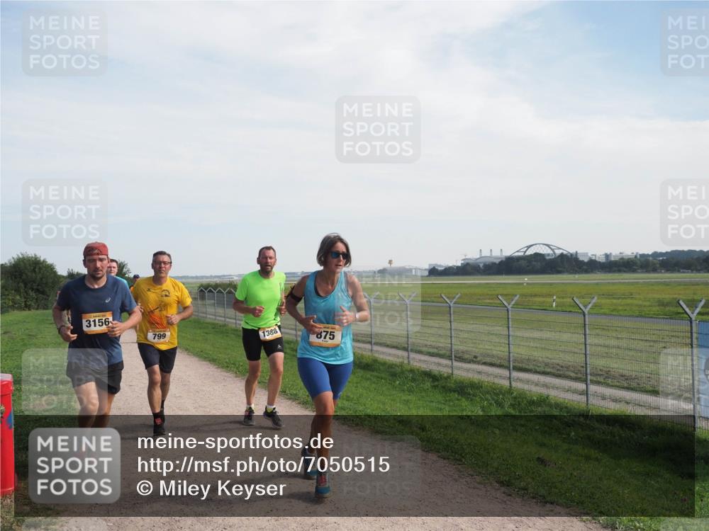 08.09.2024 - Airport Race Miley Keyser http://msf.ph/oto/7050515 08.09.2024 12:20:26 Laufen 3156, 799, 1388, 875 meine-sportfotos.de