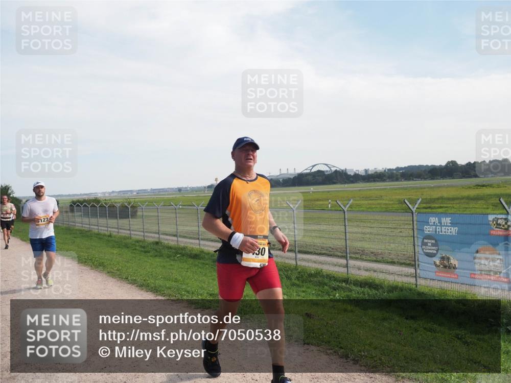 08.09.2024 - Airport Race Miley Keyser http://msf.ph/oto/7050538 08.09.2024 12:20:32 Laufen 217, 127, 30, 430 meine-sportfotos.de
