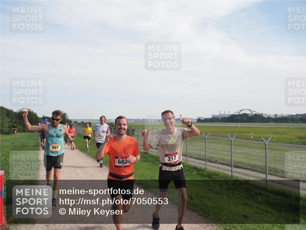 08.09.2024 - Airport Race Miley Keyser http://msf.ph/oto/7050553 08.09.2024 12:20:37 Laufen 1018, 1303, 997, 682, 217 meine-sportfotos.de